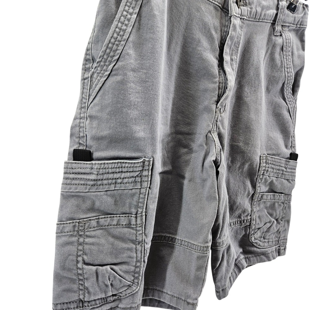 Wrangler Classic Straight Cargo Shorts Gray Youth Boys Sz 14 Regular Adjustable - Picture 2 of 9